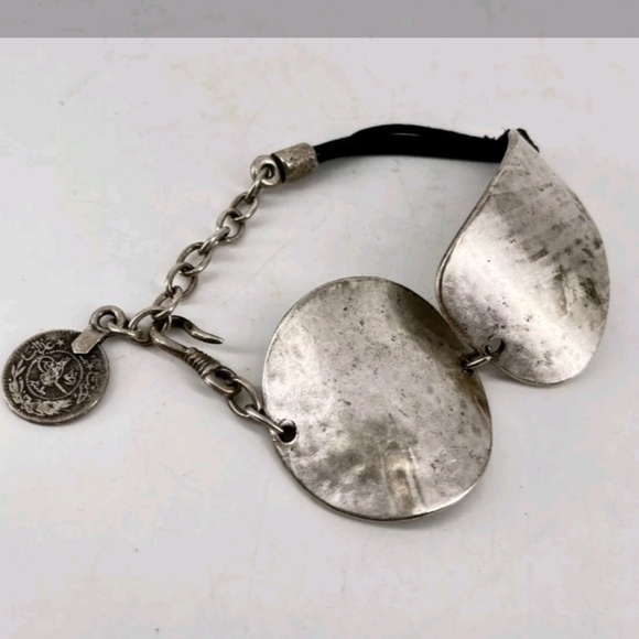 Vintage Jewelry - Turkish, hand-made, Hammered Silver Tone Metal Bracelet